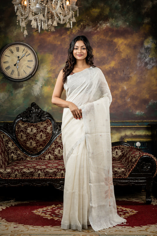 Off-white Linen with all over Copper & Silver Jamdani Floral Motif Buti and Pallu