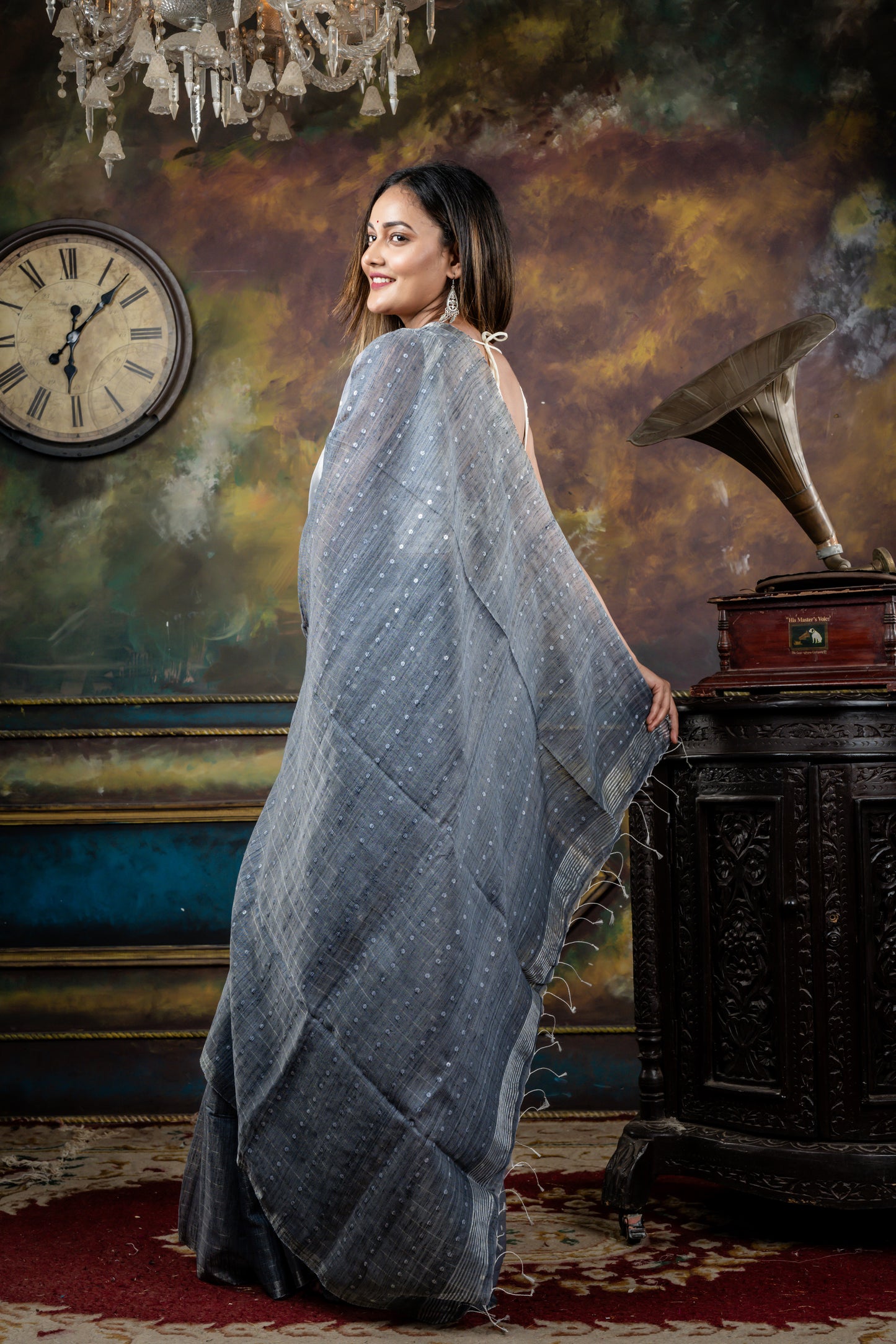 Grey Half Matka Half Muslin with all over Sea Shell