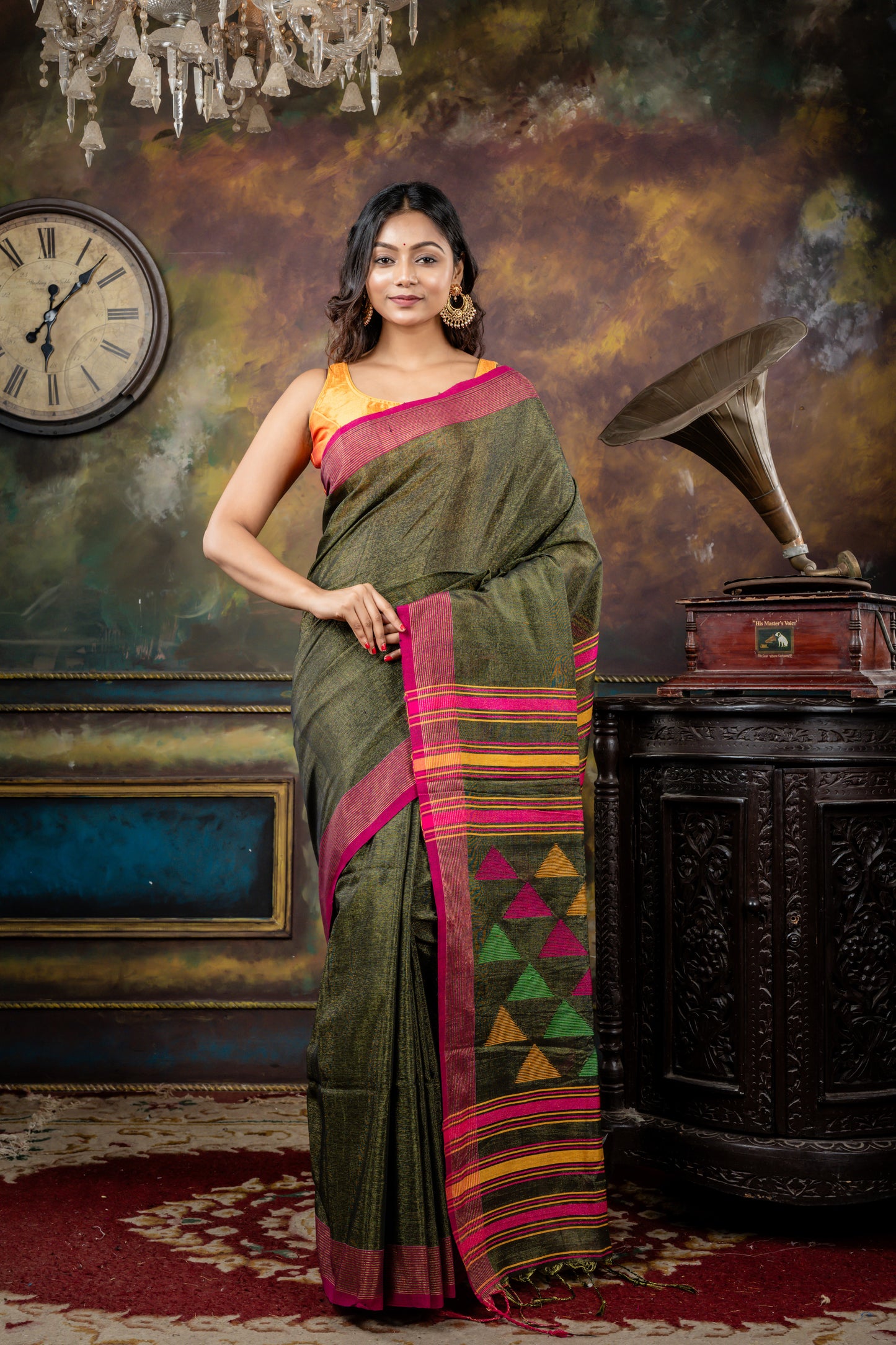 Sap Green and Gold dual tone Tissue Cotton with Multi-colour Temple Pallu