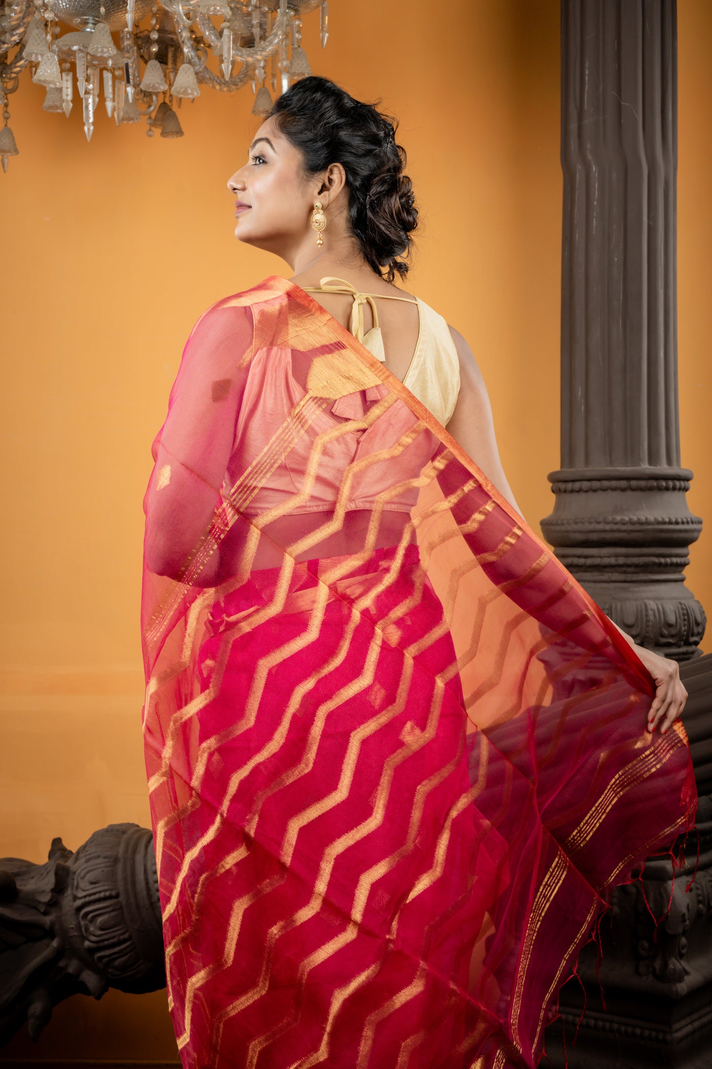 Dark Raspberry Pink Muslin with Zari Diamond Buti, Temple Border and Zigzag Stripes Pallu