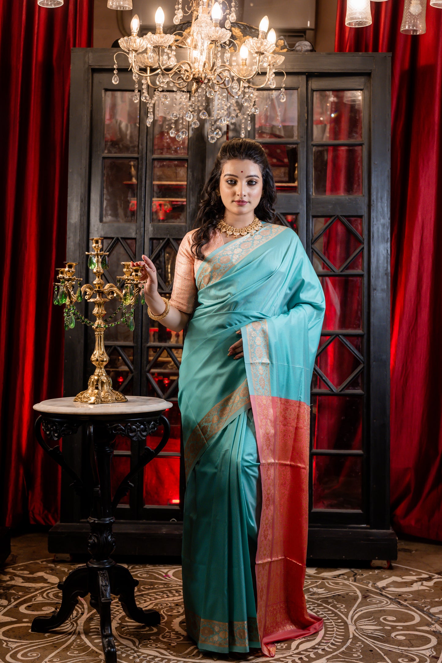 Sea Foam Green Soft Silk in Plain body and  woven Light Pink Pallu